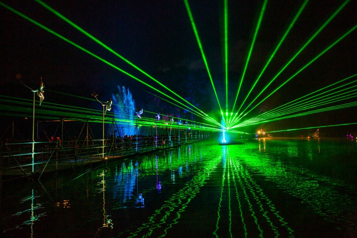 2013_0928_125159-7916_AGP