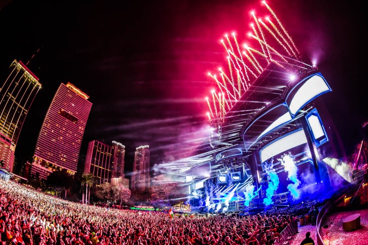 AGP Favorite, EDM, Music, Pyro, Ultra, Ultra Miami, UMF, AGP, Alex G Perez, www.AGPfoto.com