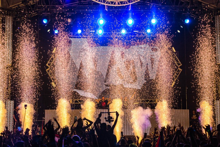 AGP Favorite, EDM, Music, Pyro, Ultra, Ultra Puerto Rico, UMF, W&W, AGP, Alex G Perez, www.AGPfoto.com