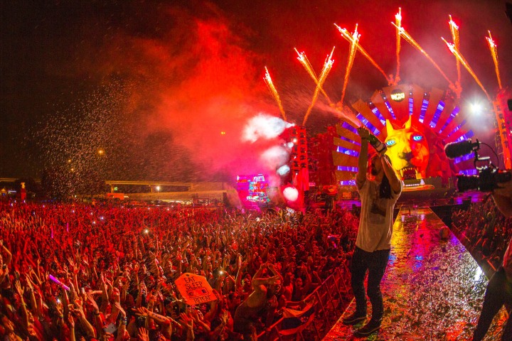 EDM, Life In Color, Music, Pyro, Steve Aoki
