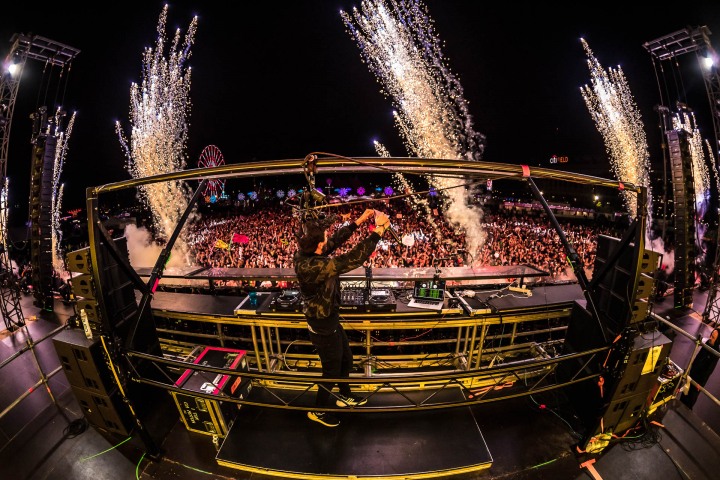 Dillon Francis, EDC, EDC New York, EDC NY, EDM, Electric Daisy Carnival, Music, Pyro
