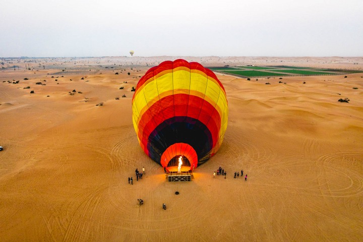 Desert, Dubai, Hot Air Balloon, Middle East, Safari, Travel, United Arab Emirates, AGP, Alex G Perez, www.AGPfoto.com