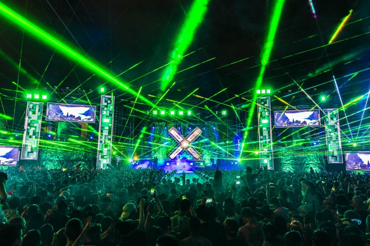 AGP Favorite, EDM, LIC Miami, Life In Color, Music, Paint Party