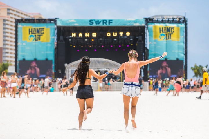 AGP Favorite, Hangout, Music