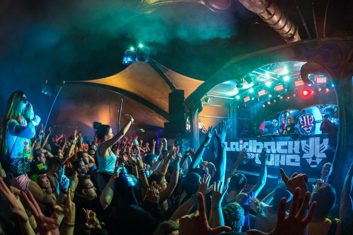 Laidback Luke, Music, TomorrowLand