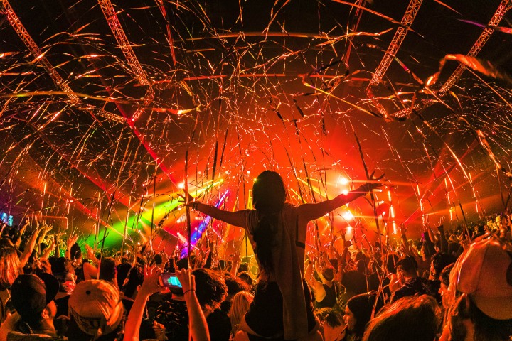 Confetti, EDM, LAN, Lights All Night, Music
