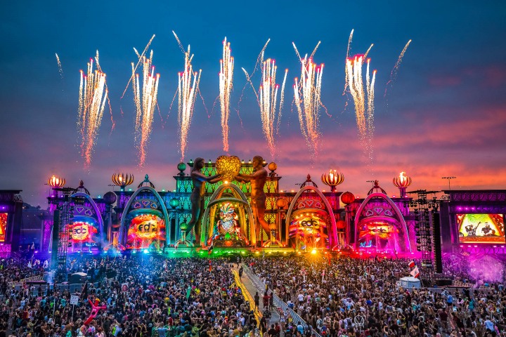 AGP Favorite, EDC, EDC LV, EDM, Music, Pyro