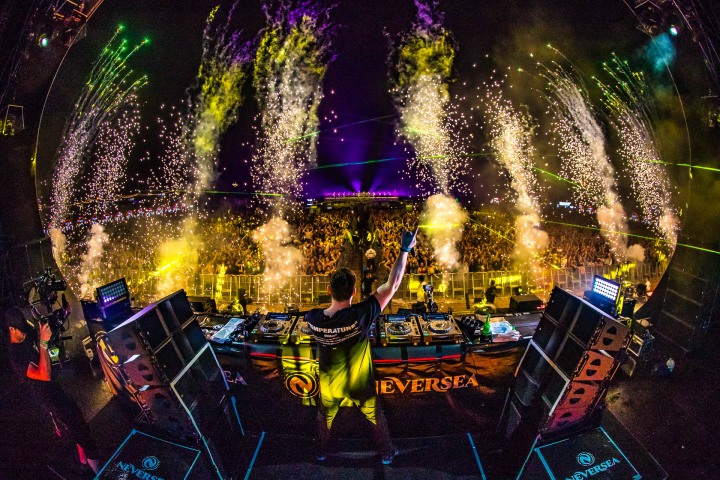 AGP Favorite, EDM, Hardwell, Music, Neversea, Pyro, AGP, Alex G Perez, www.AGPfoto.com