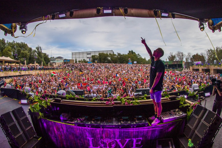 Bassjackers, EDM, Music, TomorrowLand