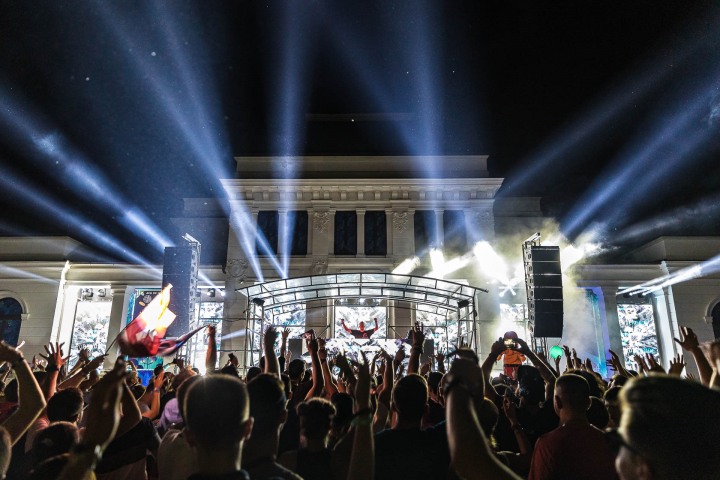 EDM, Ferry Corsten, Music, Untold