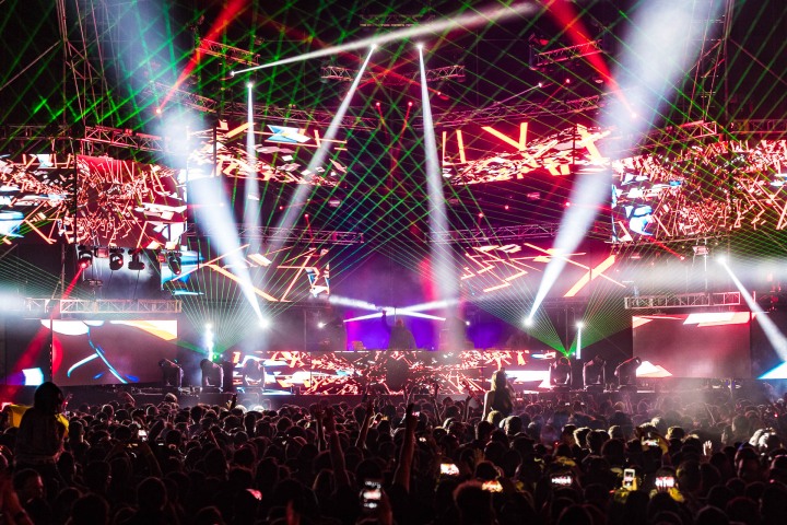 AGP Favorite, Carl Cox, Lazers, Music, Resistance, Resistance Santiago, Techno