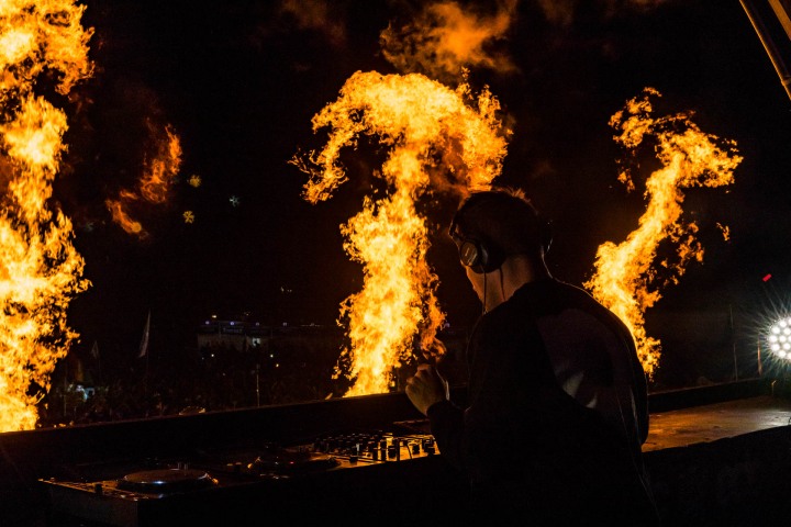 EDC, EDC Orlando, EDM, Electric Daisy Carnival, Fire, Kaskade, Music