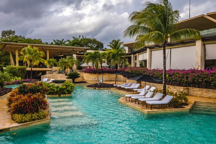 Commercial, Luxury Resort, Real Estate