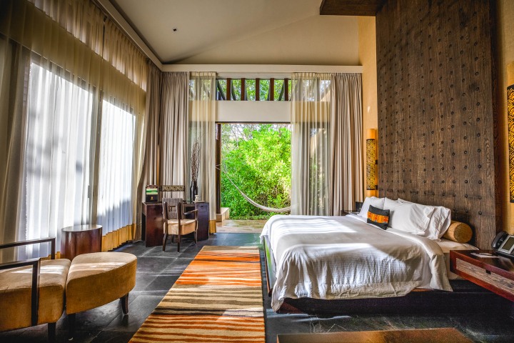Commercial, Luxury Resort, Real Estate