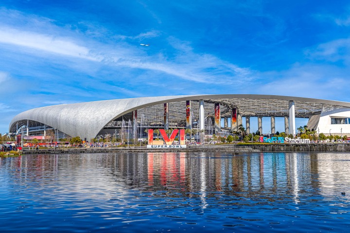 2022_0213_124010-6868_ALIVECOVERAGE_HDR