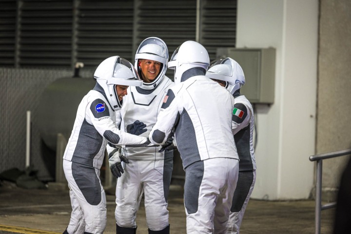 2022_0427_003322-4889_AGP