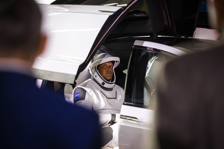 2022_0427_003646-5303_AGP