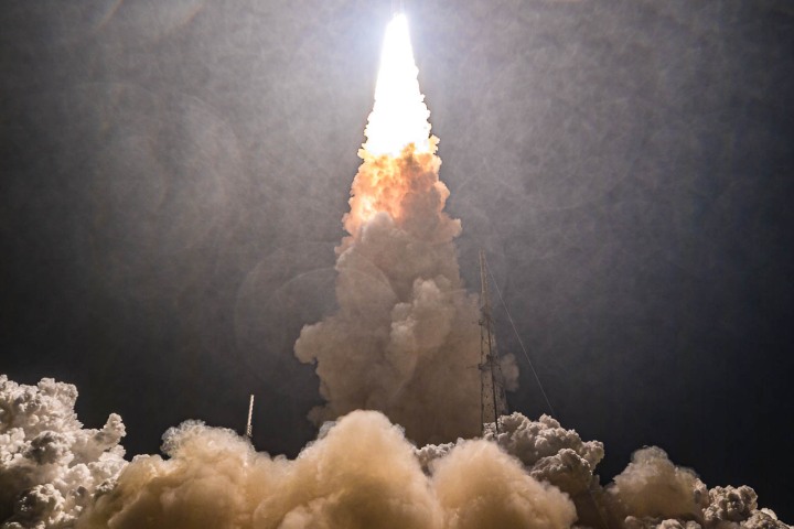 2022_1116_014740-7501_AGP