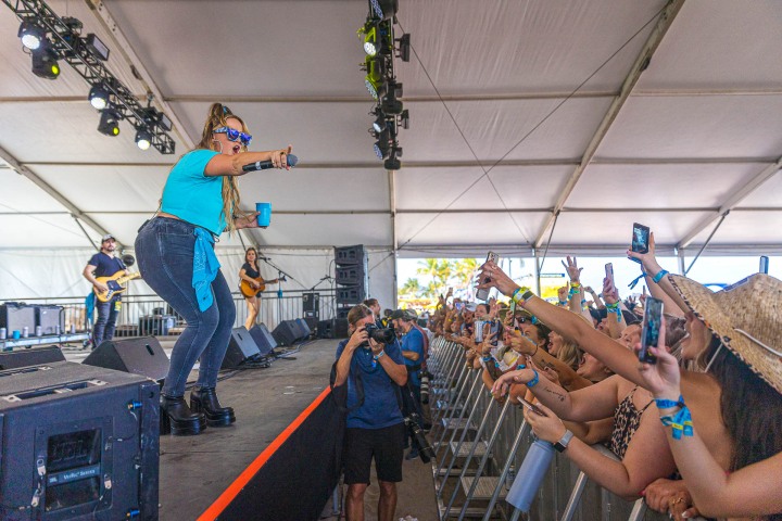 2022_0410_165228-3018_ALIVECOVERAGE