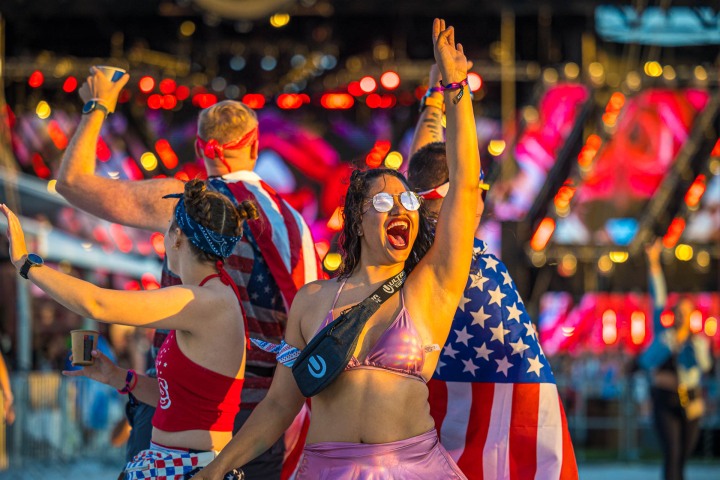 2022_0708_195904-7350_ALIVECOVERAGE