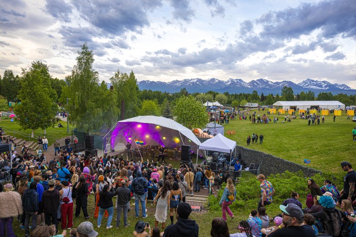 2024_0608_233330-7202_ALIVECOVERAGE