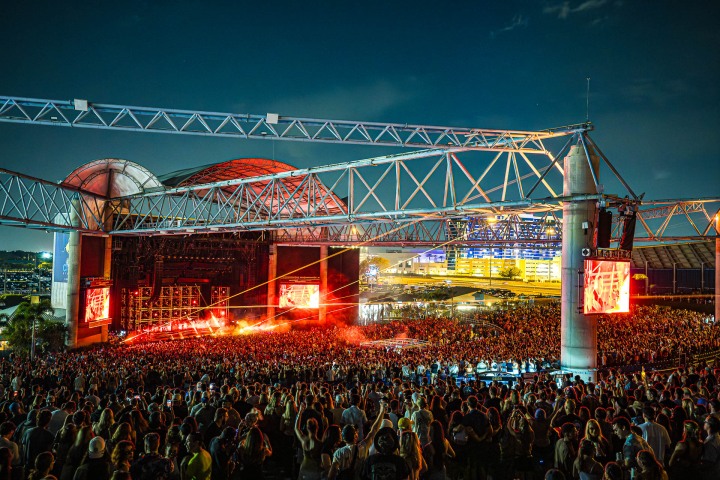 2025_0501_230132-2282_ALIVE-Enhanced-NR