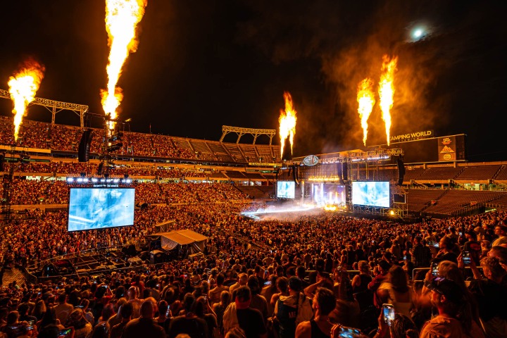2025_0610_234316-1589_ALIVE-Enhanced-NR