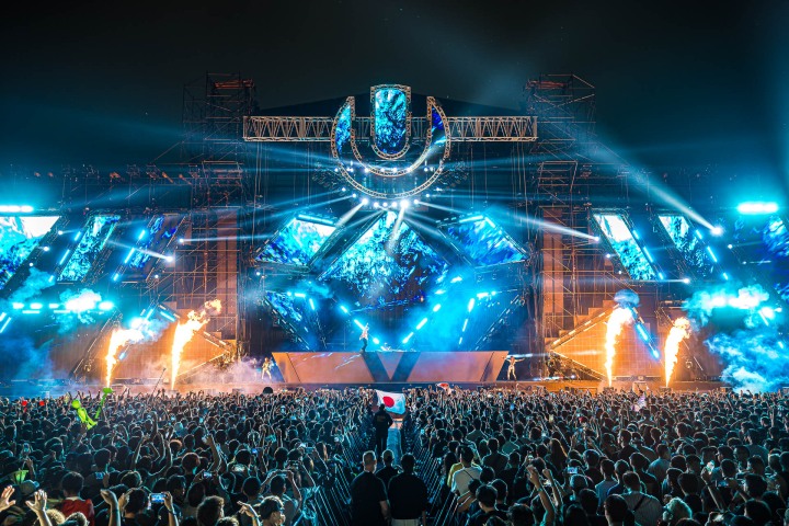 2025_1101_180229-8057_ALIVE