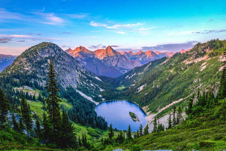 2025_0804_201937-3104_AGP_HDR