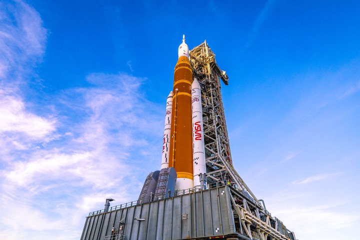 NASA successfully rolled back the Artemis II Space Launch System (SLS) rocket and Orion spacecraft to the Vehicle Assembly Building (VAB) at Kennedy Space Center on February 25, 2026. The 4-mile trek was initiated to repair a critical helium flow issue in the upper stage, with the goal of preserving an April 2026 launch window