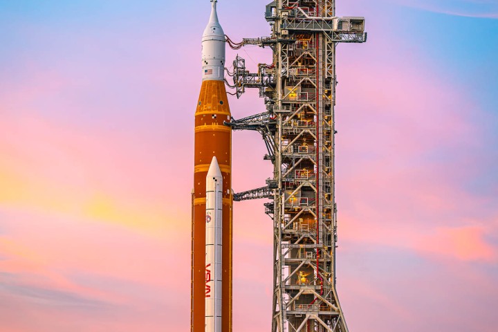 NASA successfully rolled back the Artemis II Space Launch System (SLS) rocket and Orion spacecraft to the Vehicle Assembly Building (VAB) at Kennedy Space Center on February 25, 2026. The 4-mile trek was initiated to repair a critical helium flow issue in the upper stage, with the goal of preserving an April 2026 launch window