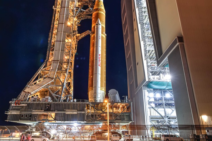 NASA successfully rolled back the Artemis II Space Launch System (SLS) rocket and Orion spacecraft to the Vehicle Assembly Building (VAB) at Kennedy Space Center on February 25, 2026. The 4-mile trek was initiated to repair a critical helium flow issue in the upper stage, with the goal of preserving an April 2026 launch window