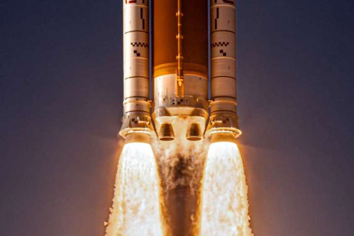 Artemis2026_0401_184018-8761_AGP-Edit2-2